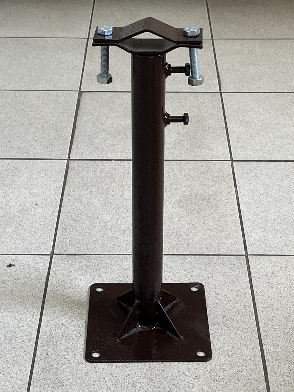 Детальное изображение товара "Кронштейн телескопический для мачт Карс 40/70" из каталога оборудования Антенна76