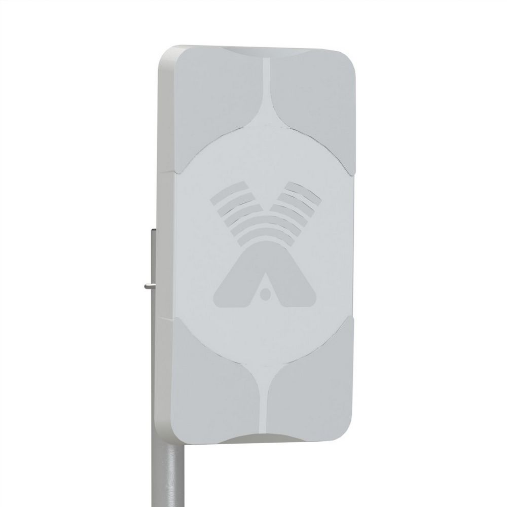 Детальное изображение товара "Антенна Антэкс AX-2017PF панельная 17 дБ" из каталога оборудования Антенна76