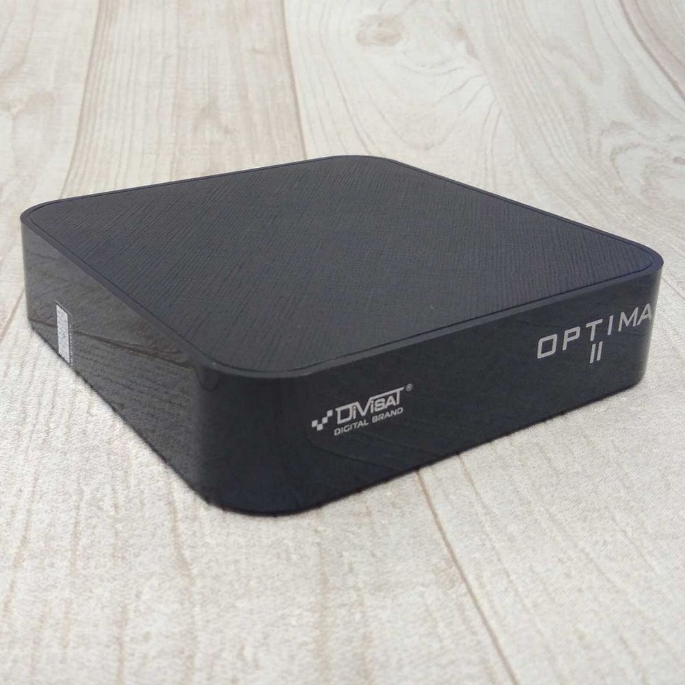 Детальное изображение товара "Приставка Android TV Divisat Optima II" из каталога оборудования Антенна76